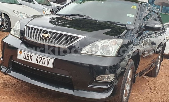 Buy Used Toyota Harrier Black Car in Kampala in Uganda
