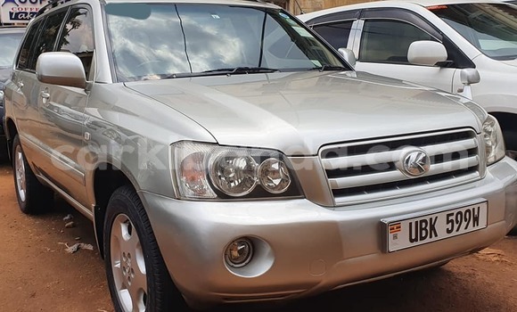 Acheter Occasion Voiture Toyota Kruger Gris à Kampala, Ouganda Acheter Occasion Voiture Toyota Kruger Gris à Kampala, Ouganda