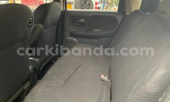 Acheter Occasion Voiture Nissan Note Blanc à Kampala, Ouganda Acheter Occasion Voiture Nissan Note Blanc à Kampala, Ouganda