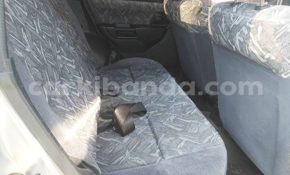 Acheter Occasion Voiture Mitsubishi Pajero iO Gris à Kampala, Ouganda Acheter Occasion Voiture Mitsubishi Pajero iO Gris à Kampala, Ouganda