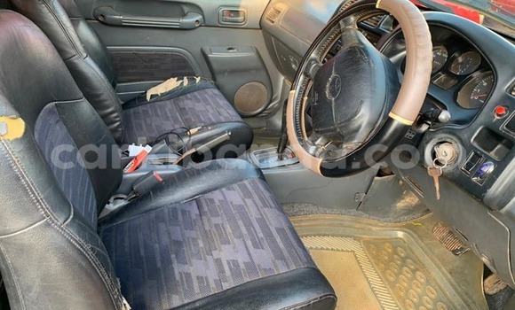 Acheter Occasion Voiture Toyota RAV4 Blanc à Kampala, Ouganda Acheter Occasion Voiture Toyota RAV4 Blanc à Kampala, Ouganda