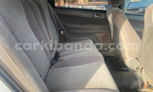 Acheter Occasion Voiture Toyota Vista Gris à Kampala, Ouganda Acheter Occasion Voiture Toyota Vista Gris à Kampala, Ouganda