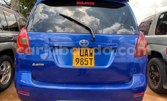 Acheter Occasion Voiture Toyota Spacio Bleu à Kampala, Ouganda Acheter Occasion Voiture Toyota Spacio Bleu à Kampala, Ouganda