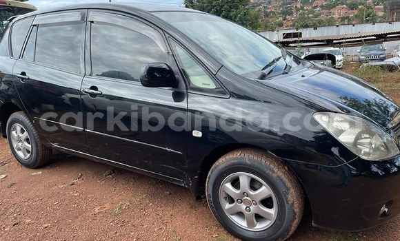 Acheter Occasion Voiture Toyota Spacio Noir à Kampala, Ouganda Acheter Occasion Voiture Toyota Spacio Noir à Kampala, Ouganda