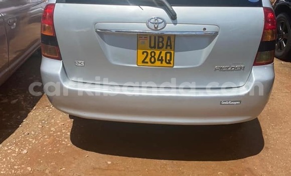 Acheter Occasion Voiture Toyota Fielder Gris à Kampala, Ouganda Acheter Occasion Voiture Toyota Fielder Gris à Kampala, Ouganda