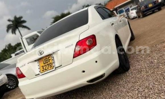 Buy Used Toyota Mark X White Car in Kampala in Uganda Buy Used Toyota Mark X White Car in Kampala in Uganda
