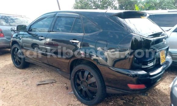 Acheter Occasion Voiture Toyota Harrier Noir à Kampala, Ouganda