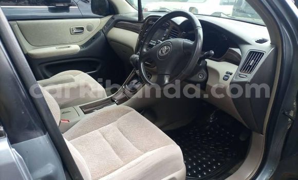 Buy Used Toyota Kluger Blue Car in Kampala in Uganda Buy Used Toyota Kluger Blue Car in Kampala in Uganda