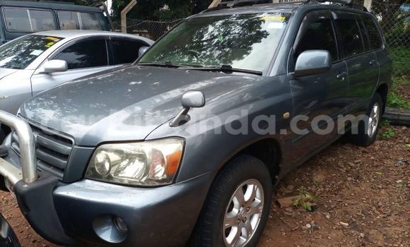 Buy Used Toyota Kluger Blue Car in Kampala in Uganda Buy Used Toyota Kluger Blue Car in Kampala in Uganda