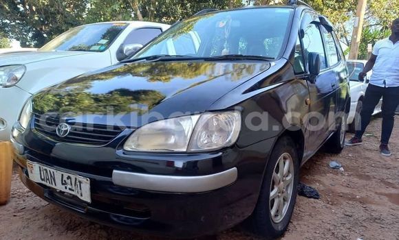 Acheter Occasion Voiture Toyota Spacio Noir à Kampala, Ouganda