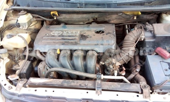 Acheter Occasion Voiture Toyota Wish Blanc à Kampala, Ouganda Acheter Occasion Voiture Toyota Wish Blanc à Kampala, Ouganda