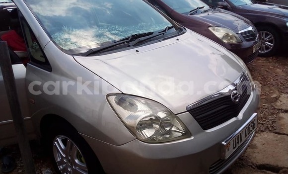 Acheter Occasion Voiture Toyota Spacio Gris à Kampala, Ouganda Acheter Occasion Voiture Toyota Spacio Gris à Kampala, Ouganda