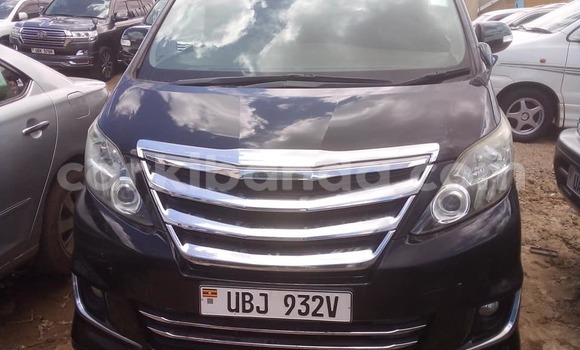 Acheter Occasion Voiture Toyota Alphard Blanc à Kampala, Ouganda Acheter Occasion Voiture Toyota Alphard Blanc à Kampala, Ouganda