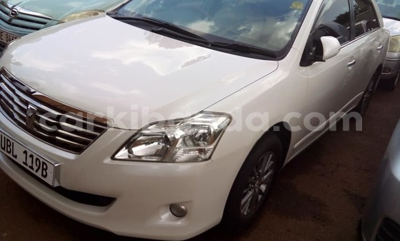 Buy Used Toyota Premio White Car in Kampala in Uganda