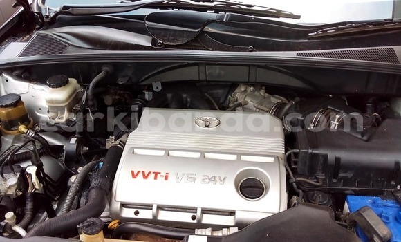 Acheter Occasion Voiture Land Rover Discovery Bleu à Kampala, Ouganda Acheter Occasion Voiture Land Rover Discovery Bleu à Kampala, Ouganda