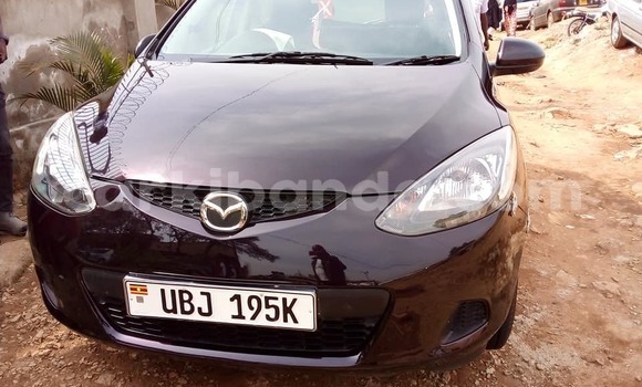 Acheter Occasion Voiture Mazda Demio Noir à Kampala, Ouganda Acheter Occasion Voiture Mazda Demio Noir à Kampala, Ouganda