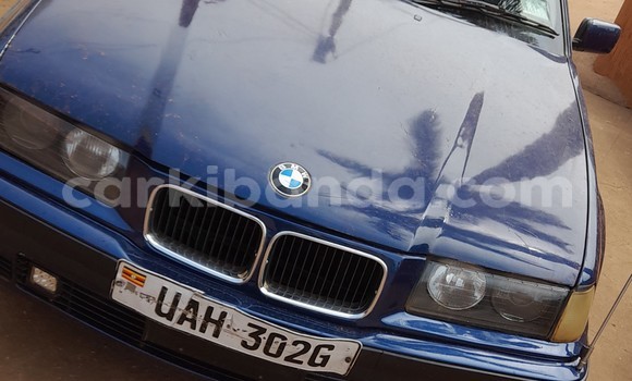 Buy Used BMW 315 Blue Car in Kampala in Uganda