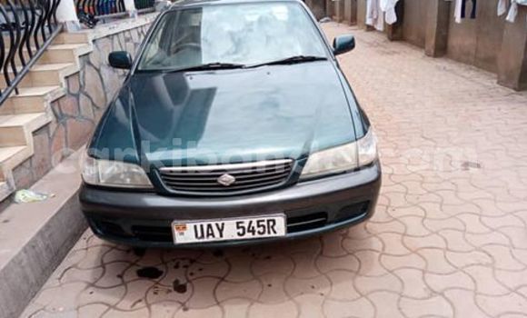 Acheter Occasion Voiture Toyota Premio Vert à Kampala, Ouganda