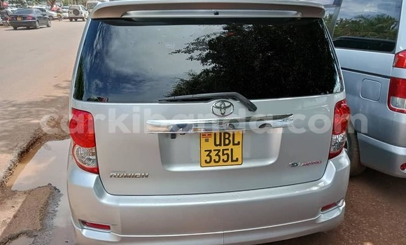 Gura Yakoze Subaru Forester Silver Imodoka i Kampala mu Uganda Gura Yakoze Subaru Forester Silver Imodoka i Kampala mu Uganda