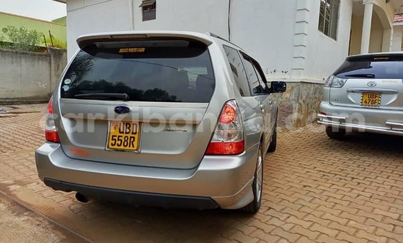 Gura Yakoze Subaru Forester Silver Imodoka i Kampala mu Uganda Gura Yakoze Subaru Forester Silver Imodoka i Kampala mu Uganda