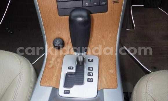 Gura Yakoze Volvo XC60 Brown Imodoka i Kampala mu Uganda Gura Yakoze Volvo XC60 Brown Imodoka i Kampala mu Uganda