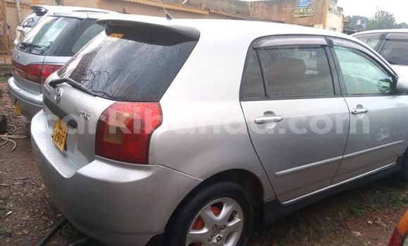 Gura Yakoze Toyota Allex Silver Imodoka i Kampala mu Uganda Gura Yakoze Toyota Allex Silver Imodoka i Kampala mu Uganda