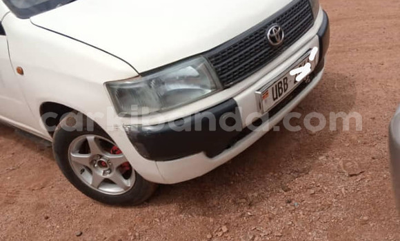 Gura Yakoze Toyota Probox White Imodoka i Kampala mu Uganda Gura Yakoze Toyota Probox White Imodoka i Kampala mu Uganda