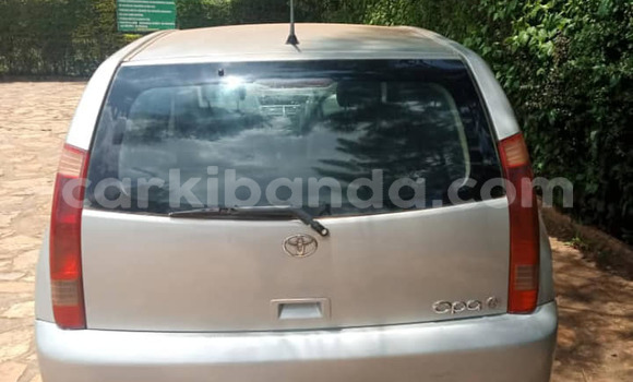 Gura Yakoze Toyota Opa Silver Imodoka i Kampala mu Uganda Gura Yakoze Toyota Opa Silver Imodoka i Kampala mu Uganda