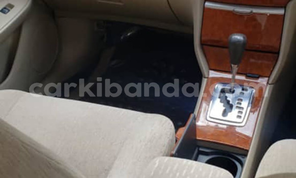 Gura Yakoze Toyota Premio Silver Imodoka i Kampala mu Uganda Gura Yakoze Toyota Premio Silver Imodoka i Kampala mu Uganda