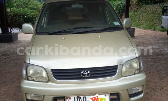 Gura Yakoze Toyota Noah Beige Imodoka i Kampala mu Uganda Gura Yakoze Toyota Noah Beige Imodoka i Kampala mu Uganda