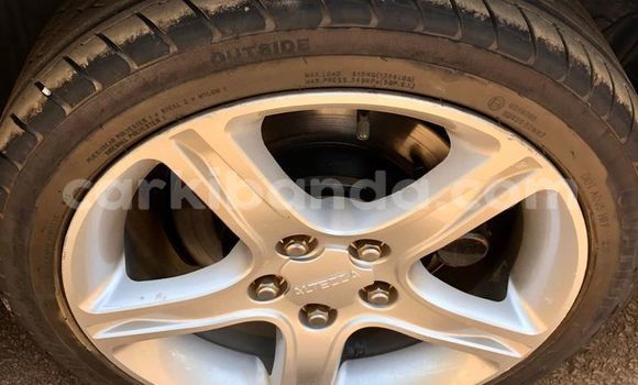 Buy Used Toyota Altezza White Car in Kampala in Uganda Buy Used Toyota Altezza White Car in Kampala in Uganda