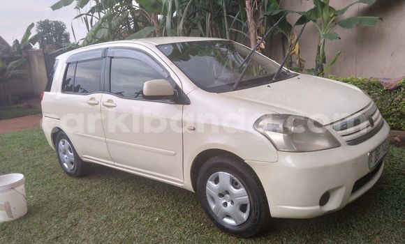 Buy Used Toyota Raum Beige Car in Kampala in Uganda