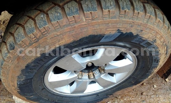 Gura Yakoze Toyota Fortuner Brown Imodoka i Kampala mu Uganda Gura Yakoze Toyota Fortuner Brown Imodoka i Kampala mu Uganda