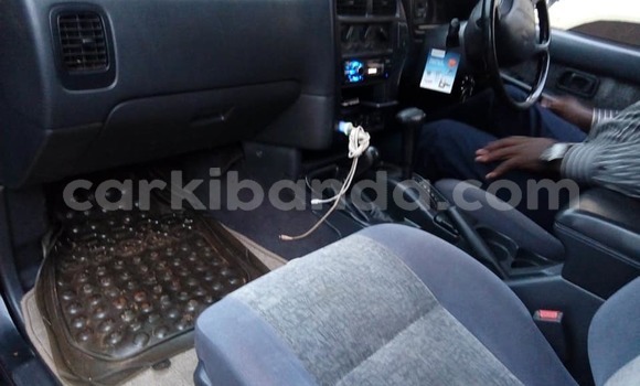 Acheter Occasion Voiture Nissan Terrano Noir à Kampala, Ouganda Acheter Occasion Voiture Nissan Terrano Noir à Kampala, Ouganda