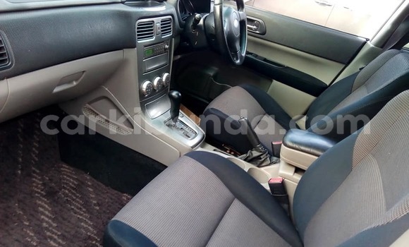 Acheter Occasion Voiture Subaru Forester Blanc à Kampala, Ouganda Acheter Occasion Voiture Subaru Forester Blanc à Kampala, Ouganda