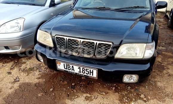Acheter Occasion Voiture Subaru Forester Noir à Kampala, Ouganda Acheter Occasion Voiture Subaru Forester Noir à Kampala, Ouganda