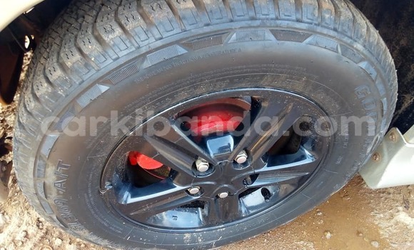 Acheter Occasion Voiture Toyota Altezza Gris à Kampala, Ouganda Acheter Occasion Voiture Toyota Altezza Gris à Kampala, Ouganda