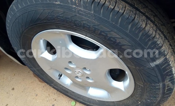 Acheter Occasion Voiture Toyota Kluger Gris à Kampala, Ouganda Acheter Occasion Voiture Toyota Kluger Gris à Kampala, Ouganda