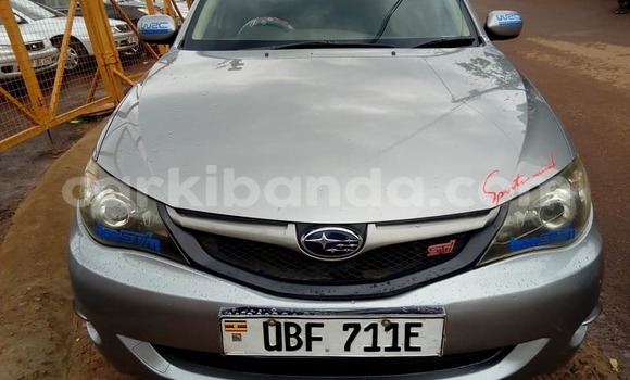 Gura Yakoze Subaru Impreza Silver Imodoka i Kampala mu Uganda Gura Yakoze Subaru Impreza Silver Imodoka i Kampala mu Uganda