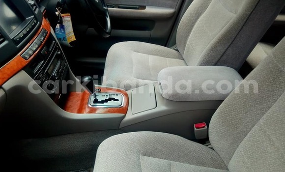 Acheter Occasion Voiture Toyota Mark II Bleu à Kampala, Ouganda Acheter Occasion Voiture Toyota Mark II Bleu à Kampala, Ouganda