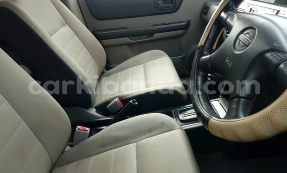 Gura Yakoze Nissan X–Trail Beige Imodoka i Kampala mu Uganda Gura Yakoze Nissan X–Trail Beige Imodoka i Kampala mu Uganda