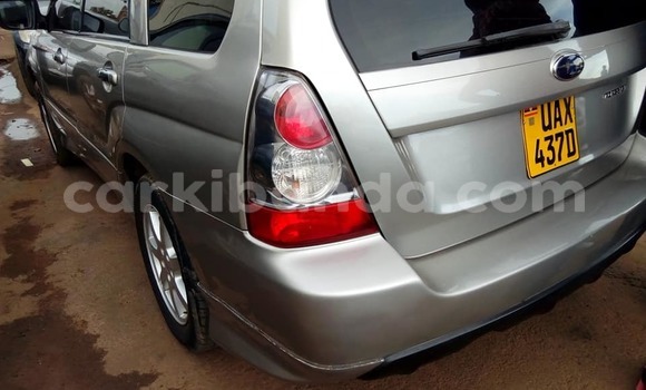 Acheter Occasion Voiture Subaru Forester Noir à Kampala, Ouganda Acheter Occasion Voiture Subaru Forester Noir à Kampala, Ouganda