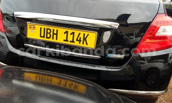 Nunua Ilio tumika Nissan Teana Nyeusi Gari ndani ya Kampala nchini Uganda Nunua Ilio tumika Nissan Teana Nyeusi Gari ndani ya Kampala nchini Uganda