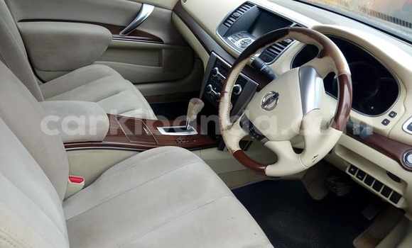 Nunua Ilio tumika Nissan Teana Nyeusi Gari ndani ya Kampala nchini Uganda Nunua Ilio tumika Nissan Teana Nyeusi Gari ndani ya Kampala nchini Uganda