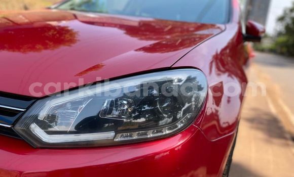 Acheter Occasion Voiture Volkswagen Golf Rouge à Kampala, Ouganda Acheter Occasion Voiture Volkswagen Golf Rouge à Kampala, Ouganda