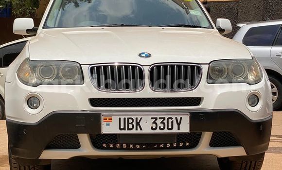 Acheter Occasion Voiture BMW X3 Blanc à Kampala, Ouganda Acheter Occasion Voiture BMW X3 Blanc à Kampala, Ouganda
