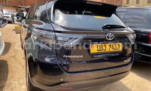 Acheter Occasion Voiture Toyota Harrier Noir à Kampala, Ouganda Acheter Occasion Voiture Toyota Harrier Noir à Kampala, Ouganda