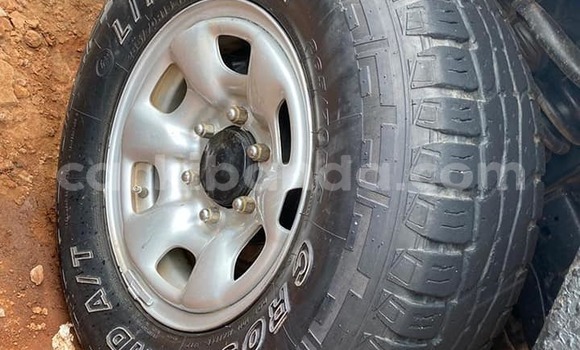 Acheter Occasion Voiture Toyota Hilux Blanc à Jinja–Kawempe, Central Acheter Occasion Voiture Toyota Hilux Blanc à Jinja–Kawempe, Central