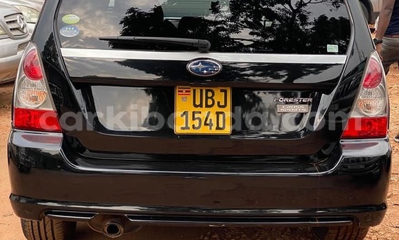 Acheter Occasion Voiture Subaru Forester Noir à Kampala, Ouganda Acheter Occasion Voiture Subaru Forester Noir à Kampala, Ouganda