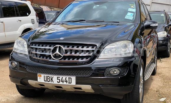Acheter Occasion Voiture Mercedes‒Benz ML–Class Noir à Kampala, Ouganda